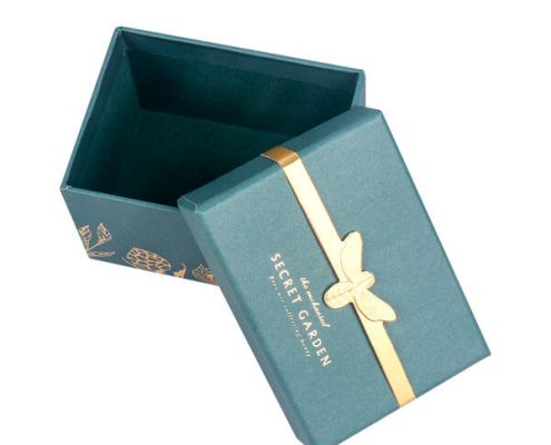 Durable bath bomb packaging box ideal for shipping and retail display.