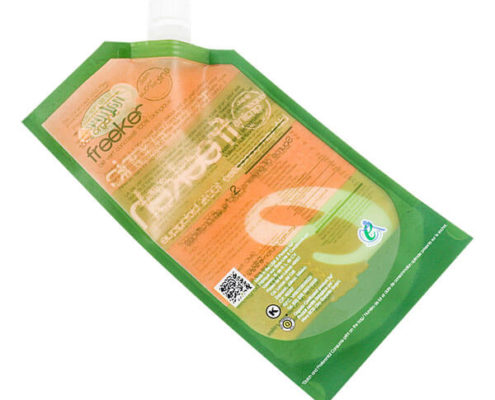 Eco-friendly laundry detergent packaging with resealable zipper for leak protection.