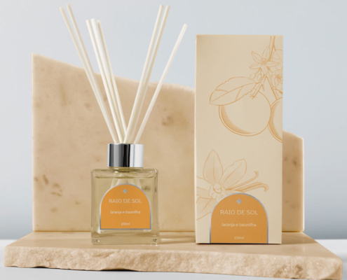 Reed diffuser with orange and vanilla scent and custom packaging box