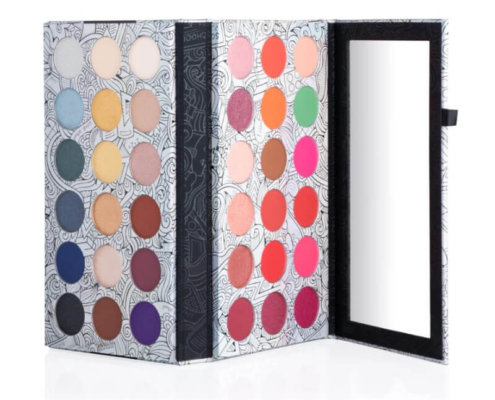 Vibrant color options in a luxury magnetic eyeshadow palette for beauty enthusiasts.