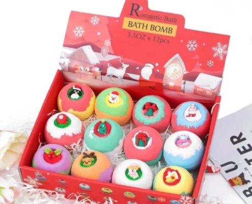 Festive bath bomb display boxes featuring holiday-themed bath bombs perfect for seasonal gifting.