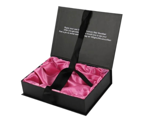 Custom Black Hair Extension Packaging Box with Logo Embossing – Elegant custom black gift box for hair extensions with logo embossing and personalized design.